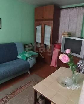 Дом 30м&sup2;, 2-этажный, участок 5 сот.  