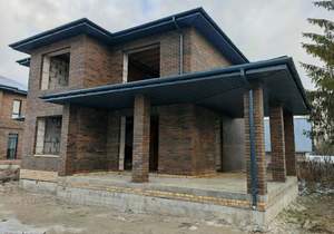 Дом 167м&sup2;, 2-этажный, участок 8 сот.  