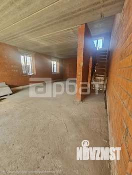 Таунхаус 175м&sup2;, 2-этажный, участок 5 сот.  