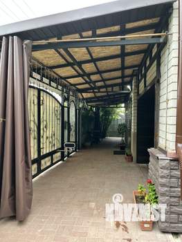 Коттедж 254м&sup2;, 2-этажный, участок 6 сот.  