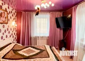 Дом 215м², 3-этажный, участок 10 сот.  