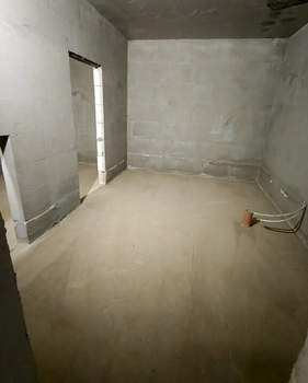 Дом 315м&sup2;, 3-этажный, участок 4 сот.  