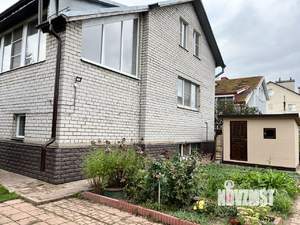 Коттедж 254м&sup2;, 2-этажный, участок 6 сот.  