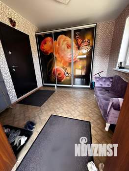 Дом 220м², 2-этажный, участок 8 сот.  