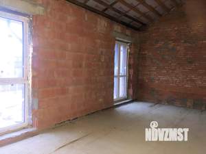 Таунхаус 213м&sup2;, 3-этажный, участок 2 сот.  