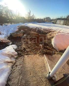 Дом 100м&sup2;, 2-этажный, участок 8 сот.  