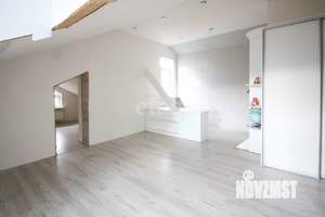 Дом 283м&sup2;, 2-этажный, участок 9 сот.  