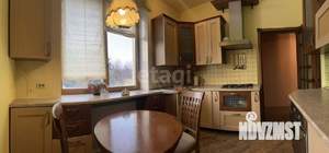 Коттедж 310м², 2-этажный, участок 15 сот.  