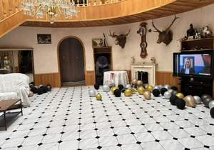 Дом 728м&sup2;, 3-этажный, участок 11 сот.  