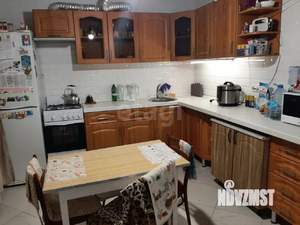 Дом 152м&sup2;, 2-этажный, участок 6 сот.  