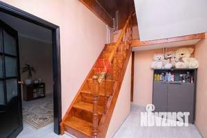 Дом 179м&sup2;, 2-этажный, участок 3 сот.  