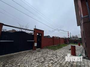 Дом 265м&sup2;, 2-этажный, участок 6 сот.  