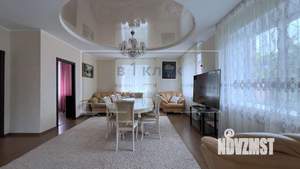 Коттедж 341м², 3-этажный, участок 7 сот.  