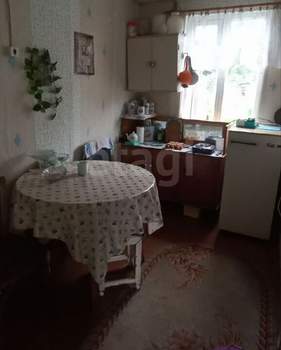 Дом 30м&sup2;, 2-этажный, участок 5 сот.  