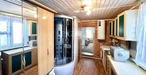 Дом 43м&sup2;, 2-этажный, участок 4 сот.  