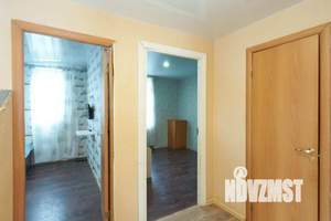 Дом 98м&sup2;, 2-этажный, участок 3 сот.  