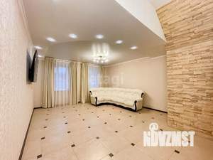Дом 280м², 2-этажный, участок 14 сот.  