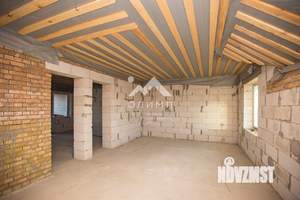 Таунхаус 140м&sup2;, 2-этажный, участок 5 сот.  