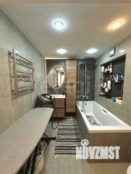 Таунхаус 64м&sup2;, 3-этажный, участок 1 сот.  