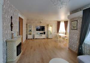 Дом 156м&sup2;, 2-этажный, участок 9 сот.  