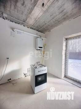 Таунхаус 80м², 2-этажный, участок 2 сот.  