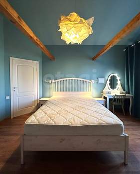 Дом 170м&sup2;, 2-этажный, участок 15 сот.  