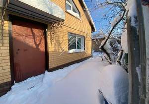 Дом 40м&sup2;, 2-этажный, участок 4 сот.  