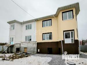 Таунхаус 314м&sup2;, 3-этажный, участок 4 сот.  