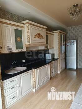 Дом 280м², 2-этажный, участок 7 сот.  