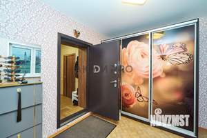 Коттедж 198м&sup2;, 2-этажный, участок 10 сот.  