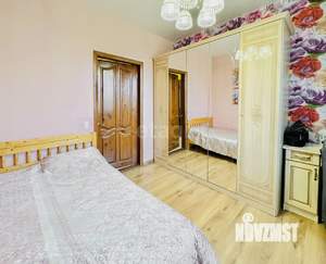 Дом 329м², 3-этажный, участок 13 сот.  