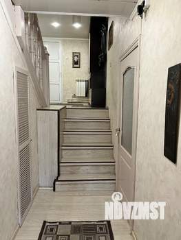 Коттедж 254м², 3-этажный, участок 6 сот.  