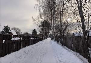 Дом 12м&sup2;, 2-этажный, участок 6 сот.  