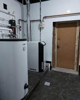 Дом 350м&sup2;, 2-этажный, участок 11 сот.  