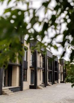 Дом 165м&sup2;, 2-этажный, участок 3 сот.  