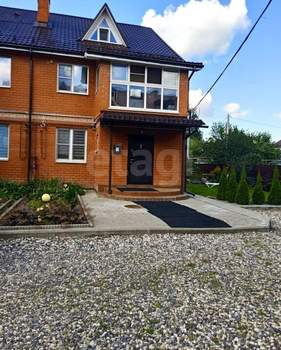 Дом 160м², 2-этажный, участок 2 сот.  