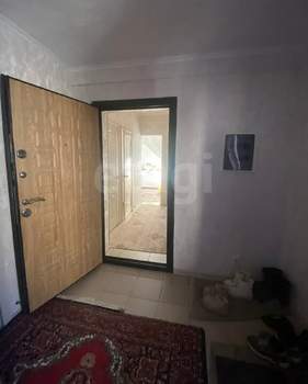 Дом 100м&sup2;, 2-этажный, участок 8 сот.  