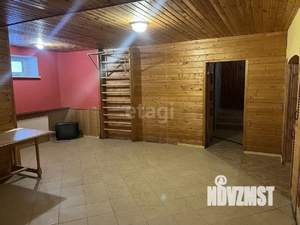 Коттедж 310м², 2-этажный, участок 15 сот.  