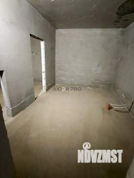 Дом 315м&sup2;, 3-этажный, участок 4 сот.  