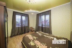 Дом 328м², 3-этажный, участок 14 сот.  