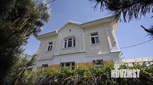 Дом 485м&sup2;, 4-этажный, участок 12 сот.  