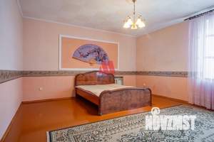 Дом 356м&sup2;, 3-этажный, участок 12 сот.  