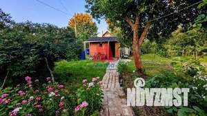 Дом 30м&sup2;, 2-этажный, участок 10 сот.  