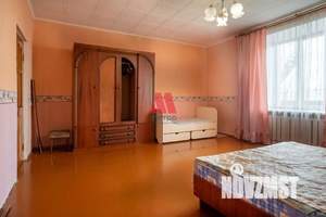 Дом 356м², 3-этажный, участок 12 сот.  