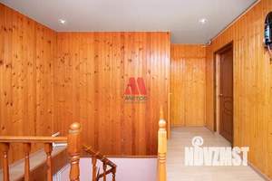 Дом 179м&sup2;, 2-этажный, участок 3 сот.  