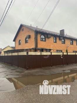 Таунхаус 105м², 2-этажный, участок 5 сот.  