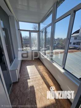 Коттедж 300м&sup2;, 3-этажный, участок 12 сот.  