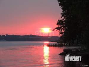 Дом 180м&sup2;, 2-этажный, участок 8 сот.  