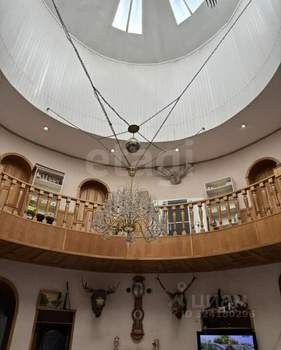 Дом 728м&sup2;, 3-этажный, участок 11 сот.  