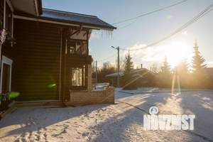 Дом 394м&sup2;, 2-этажный, участок 3000 сот.  